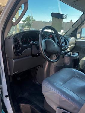 2005 Ford E250 Cargo