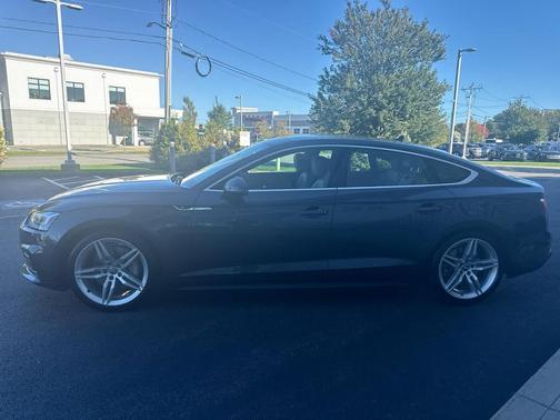 2018 Audi A5 2.0T Premium Plus