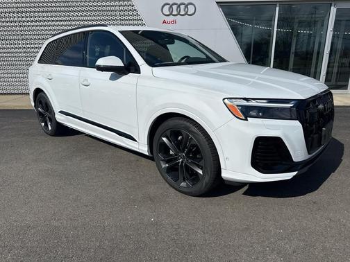 WHITE 2026 Audi Q7 55 Premium Plus
