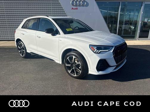 2025 Audi Q3 45 S line Premium Plus