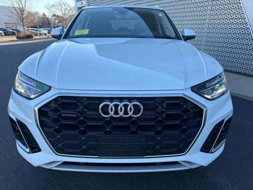 2024 Audi Q5 55 S line Premium
