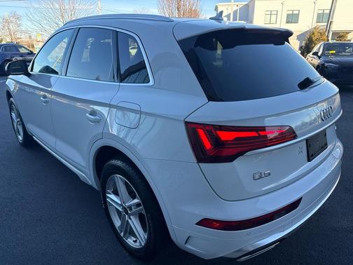 2024 Audi Q5 55 S line Premium
