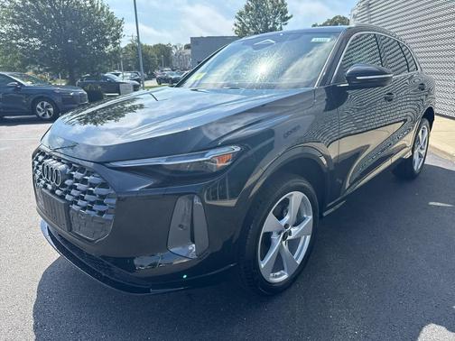 2025 Audi Q5 Premium Plus