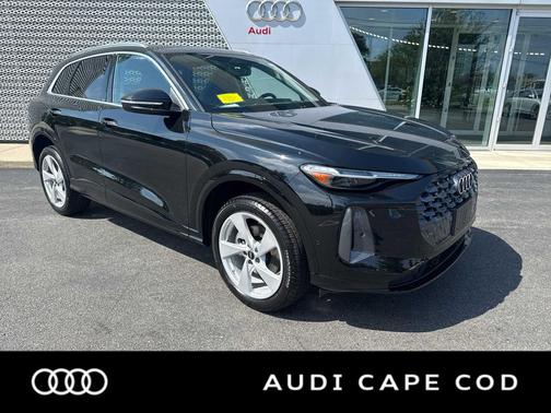 2025 Audi Q5 Premium Plus
