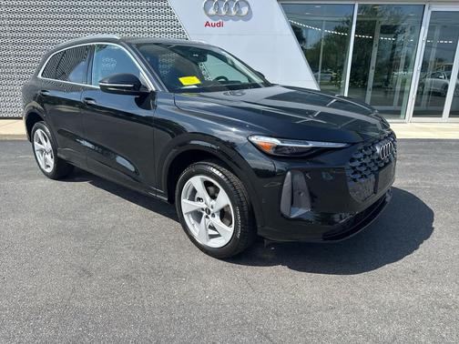 2025 Audi Q5 Premium Plus
