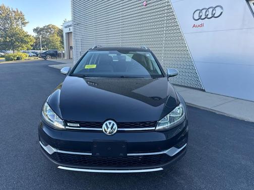2018 Volkswagen Golf Alltrack TSI SE