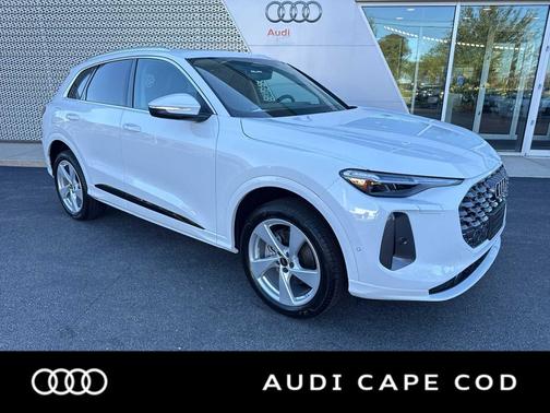 2025 Audi Q5 Premium Plus