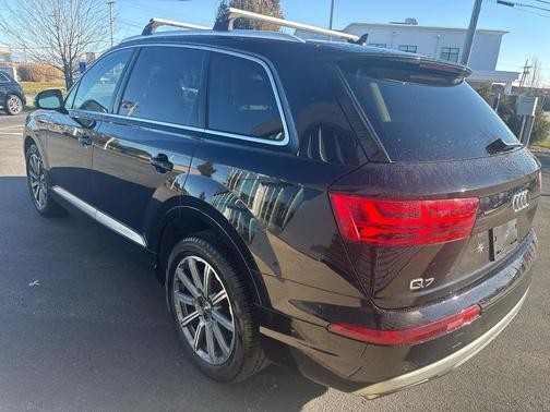 2019 Audi Q7 55 Premium