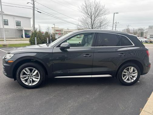 2020 Audi Q5 45 Premium