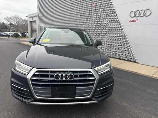 2020 Audi Q5 45 Premium