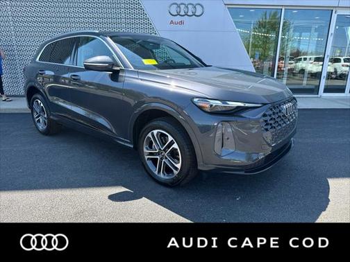 2025 Audi Q5 Premium
