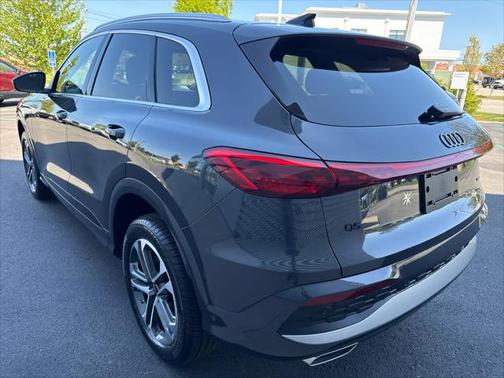 2025 Audi Q5 Premium