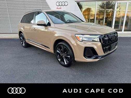 2025 Audi Q7 55 Premium Plus