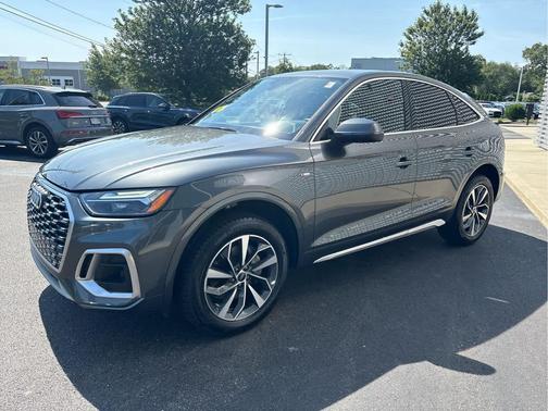 2022 Audi Q5 45 S line Premium Plus