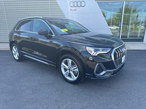2022 Audi Q3 45 S line Premium Plus