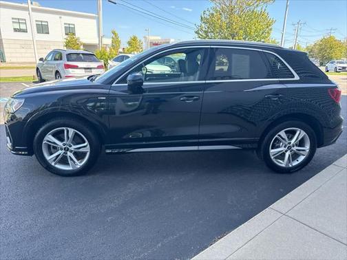 2022 Audi Q3 45 S line Premium Plus