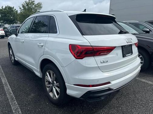 2022 Audi Q3 45 S line Premium