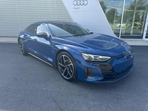 2024 Audi RS e-tron GT quattro