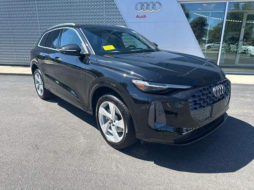 2025 Audi Q5 Premium Plus