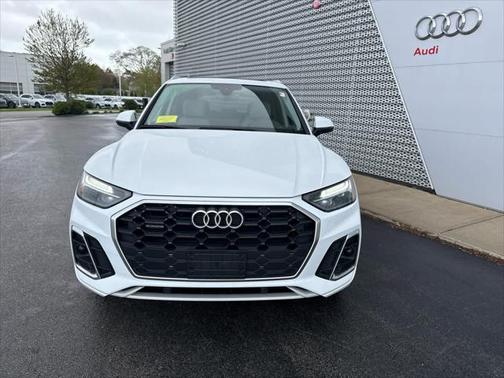 2022 Audi Q5 45 S line Premium