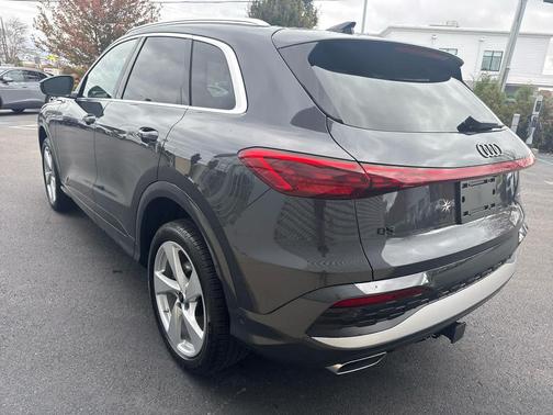 2025 Audi Q5 Premium Plus TFSI quattro S tronic