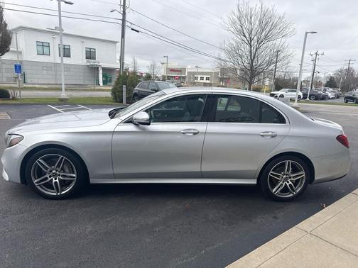 2017 Mercedes-Benz E-Class 4MATIC