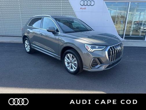 2025 Audi Q3 Premium 45 TFSI S line quattro Tiptronic
