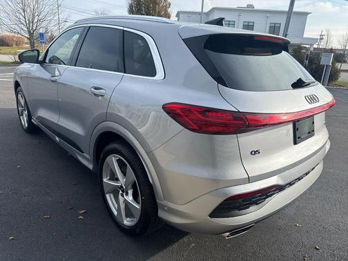 2025 Audi Q5 Prestige TFSI quattro S tronic