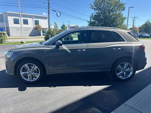 2020 Audi Q3 45 S line Premium Plus