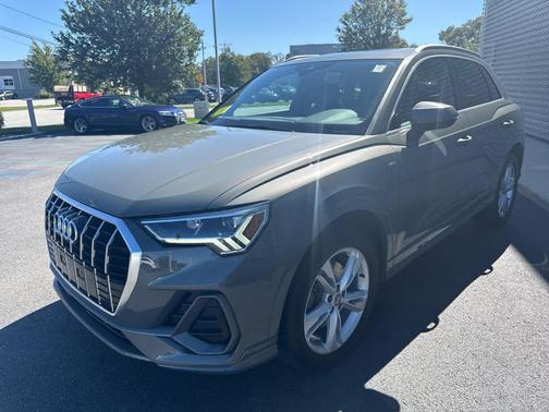 2020 Audi Q3 45 S line Premium Plus