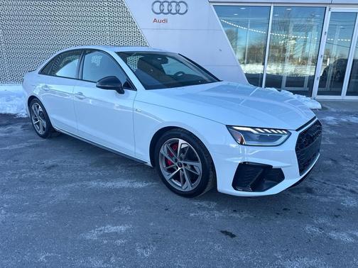 2023 Audi A4 45 S line Premium Plus