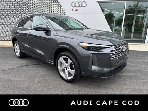 2025 Audi Q5 Premium Plus