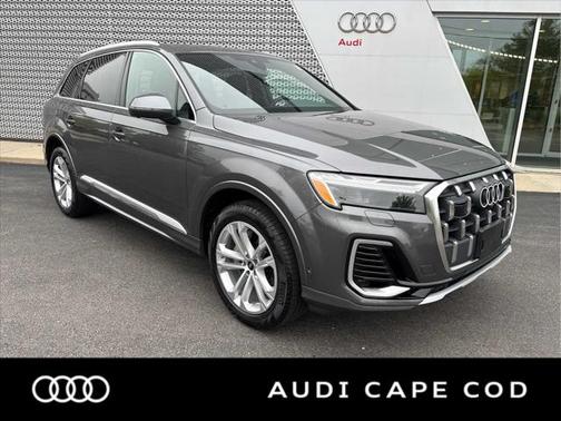 2025 Audi Q7 55 Premium Plus