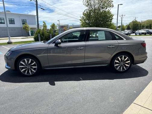 2022 Audi A4 40 Premium Plus