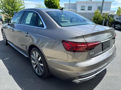 2022 Audi A4 40 Premium Plus