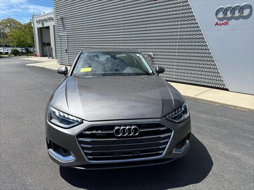 2022 Audi A4 40 Premium Plus