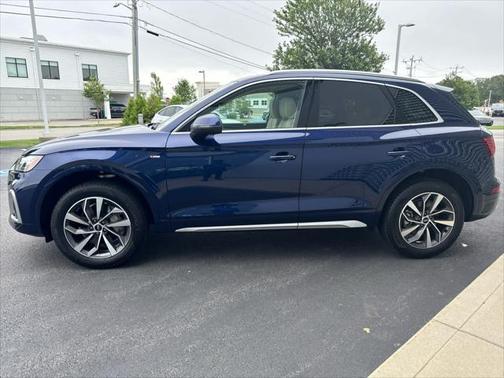 2025 Audi Q5 45 S line Premium Plus