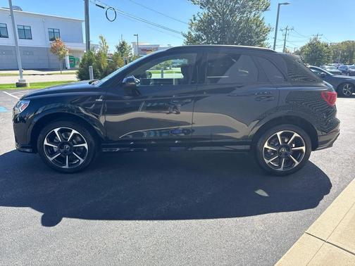 2025 Audi Q3 45 S line Premium Plus