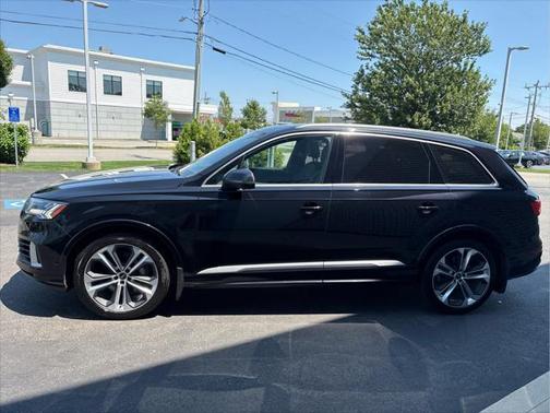 2021 Audi Q7 55 Prestige
