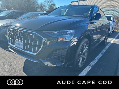 2025 Audi Q8 55 Premium