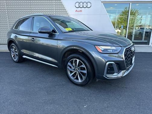2022 Audi Q5 45 S line Premium
