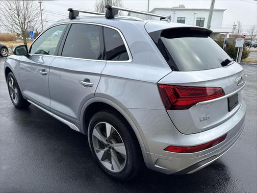 2024 Audi Q5 40 Premium Plus