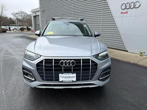 2024 Audi Q5 40 Premium Plus