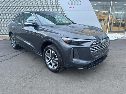 2025 Audi Q5 Premium Plus TFSI quattro S tronic