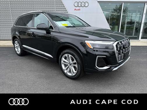 2025 Audi Q7 55 Premium Plus