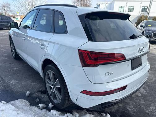 2025 Audi Q5 45 S line Premium