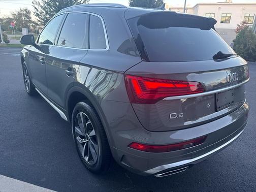 2025 Audi Q5 45 S line Premium Plus