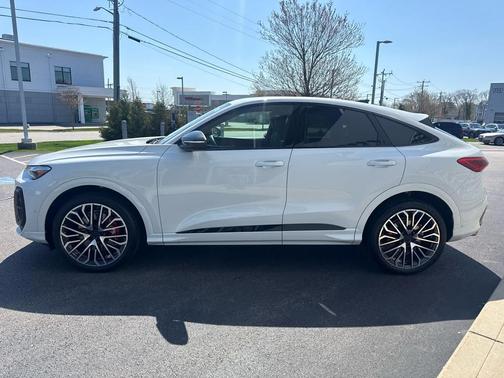 WHITE 2026 Audi SQ5 3.0T Premium Plus