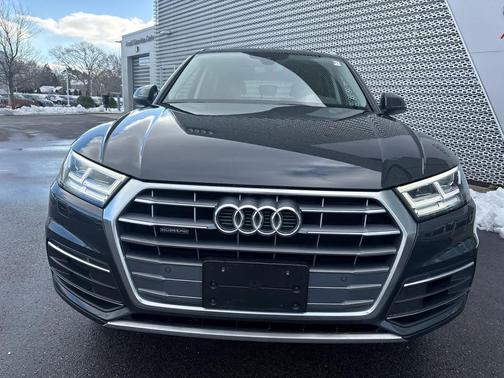 2020 Audi Q5 45 Premium Plus