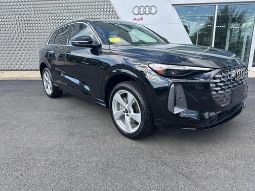 2025 Audi Q5 Premium Plus